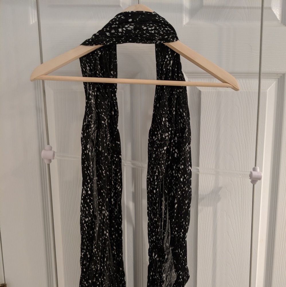 Forever 21 Infinity Scarf